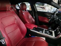 جاكوار XE